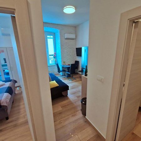 Lola'S Place Риека Экстерьер фото