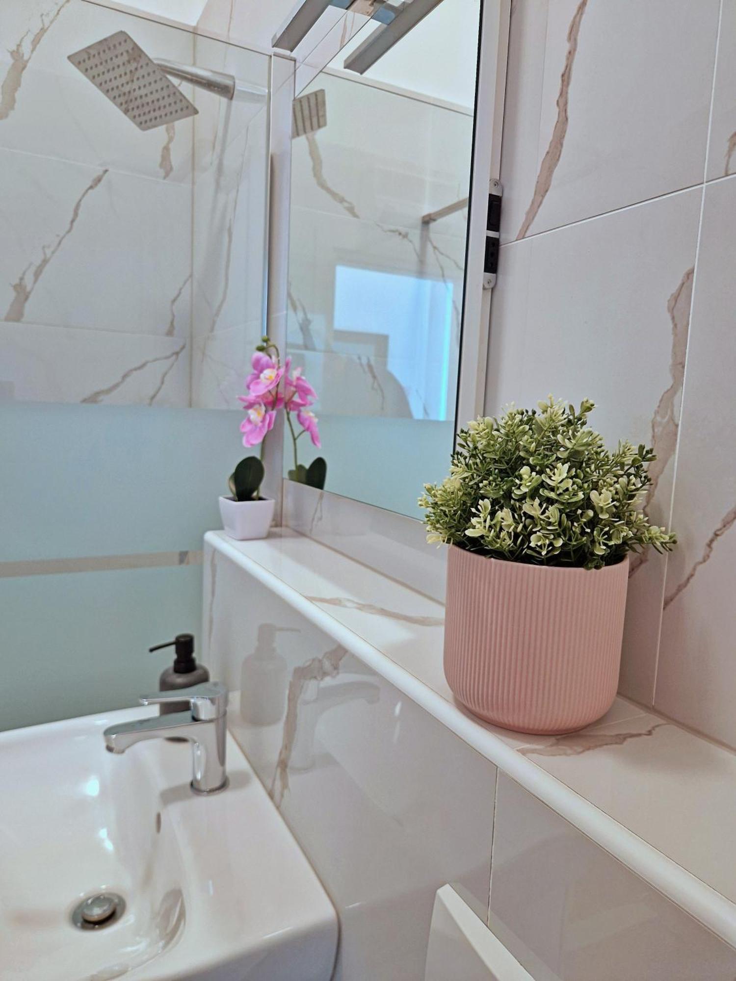 Lola'S Place Риека Экстерьер фото