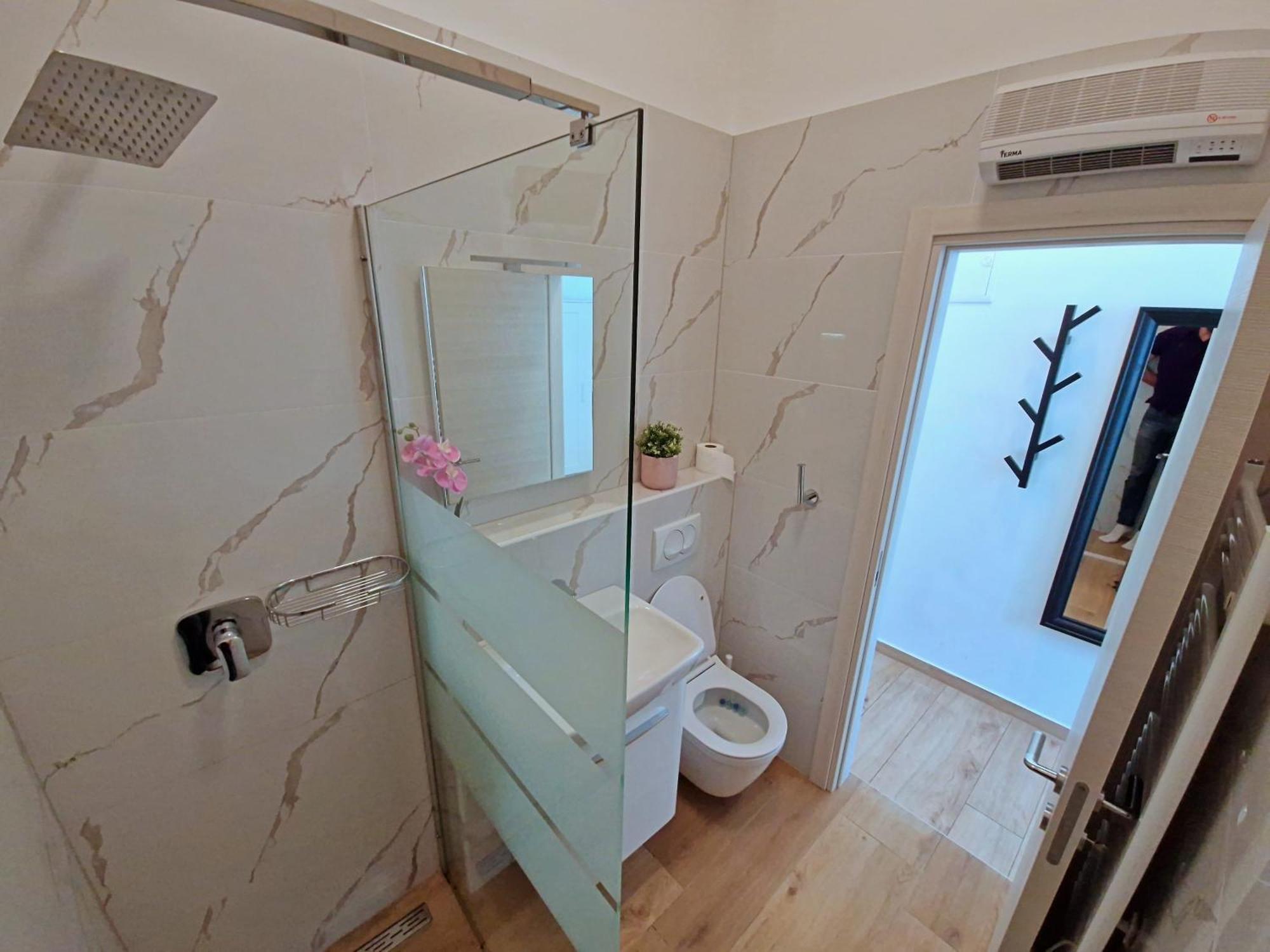 Lola'S Place Риека Экстерьер фото