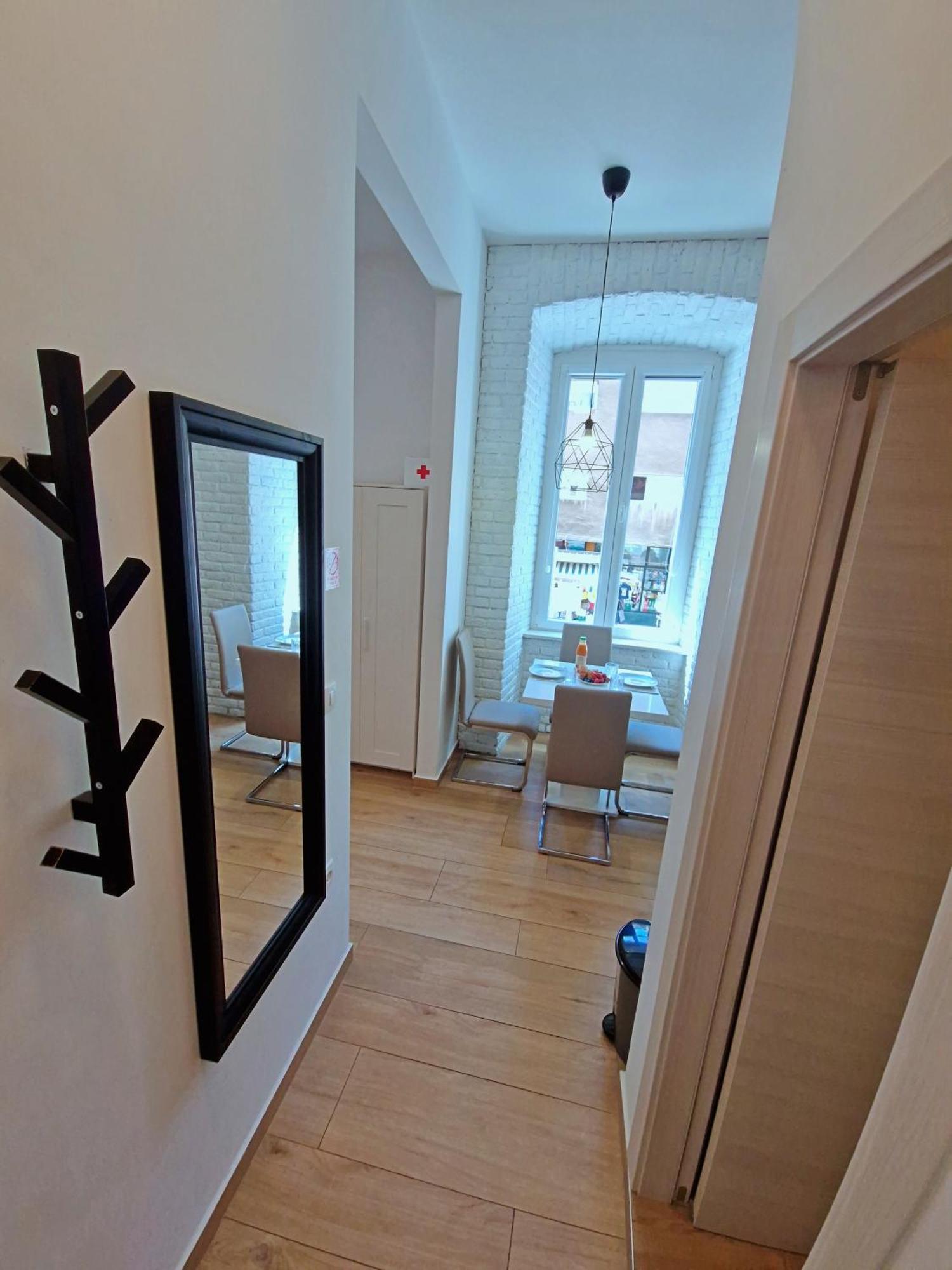 Lola'S Place Риека Экстерьер фото